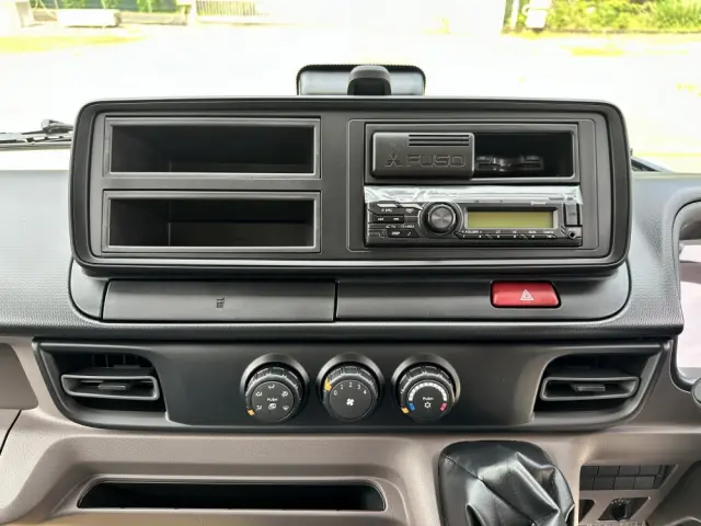 三菱 キャンター 2RG-FEAV0(2WD)の写真41