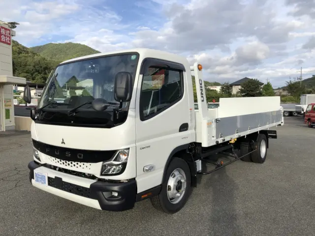 三菱 キャンター 2PG-FEB90(2WD)の写真1