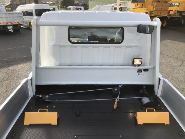 三菱 キャンター 2PG-FEB90(2WD)の写真14