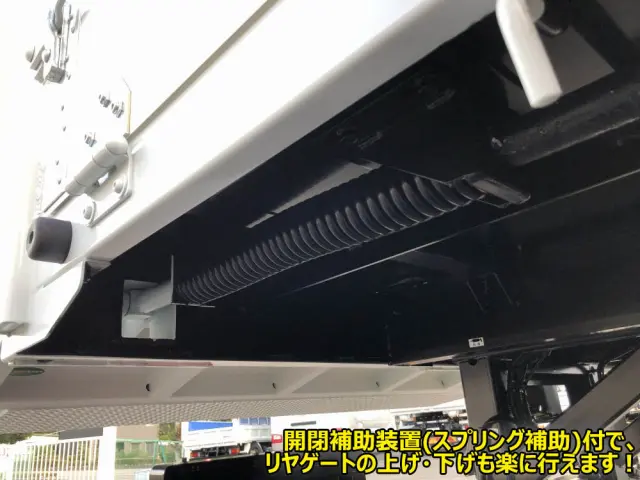 三菱 キャンター 2PG-FEB90(2WD)の写真19