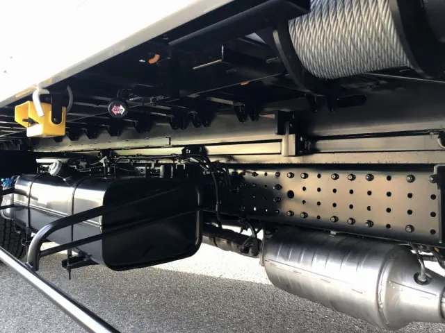 三菱 キャンター 2PG-FEB90(2WD)の写真31