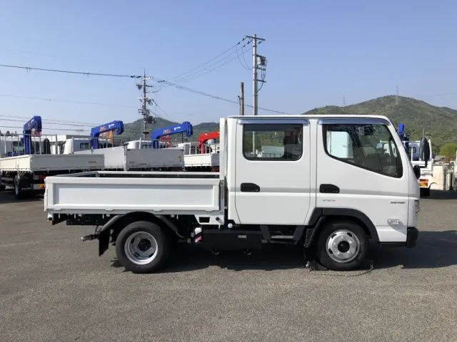 三菱 キャンター 2RG-FBA20(2WD)の写真16
