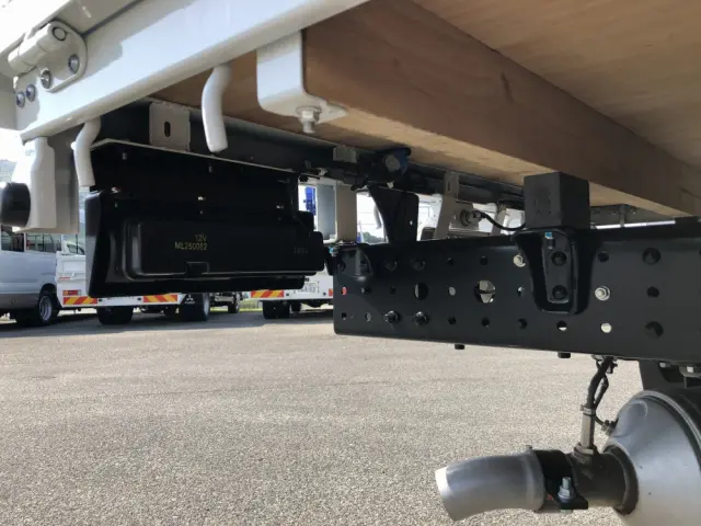 三菱 キャンター 2RG-FBA20(2WD)の写真22