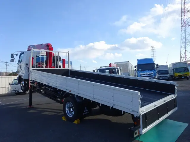 三菱 ファイター 2KG-FK62FZ(2WD)の写真6