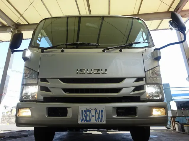 いすゞ エルフ 2RG-NPR88AR(2WD)の写真19