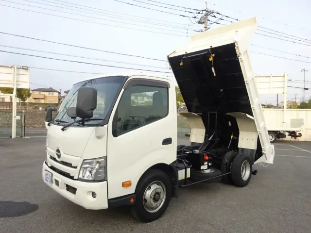 日野 デュトロ 2KG-XZU700X(2WD)の写真1