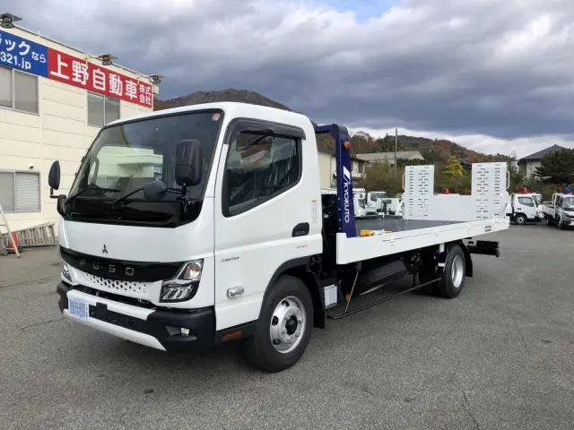 三菱 キャンター 2PG-FEB80(2WD)の写真1
