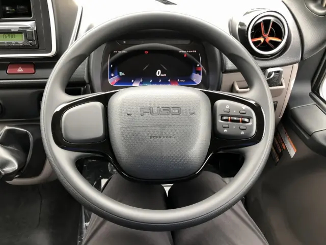 三菱 キャンター 2PG-FEB90(2WD)の写真38