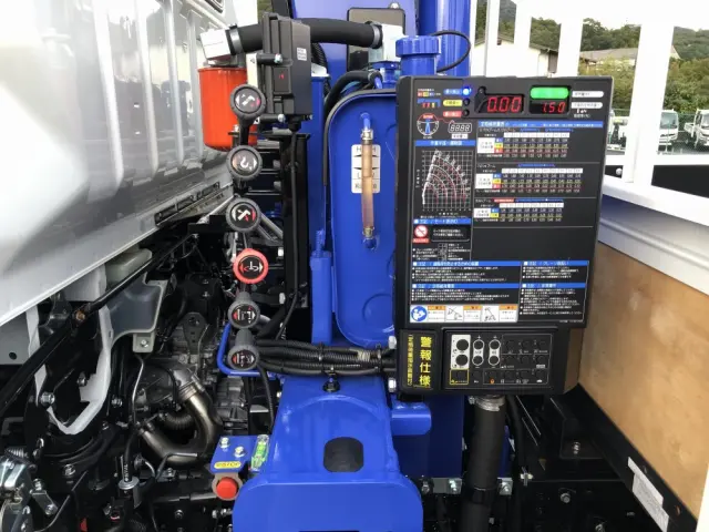 三菱 キャンター 2PG-FEB90(2WD)の写真18