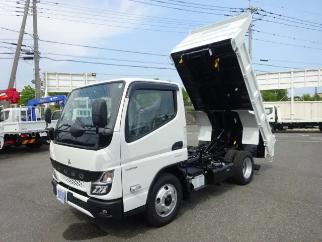 三菱 キャンター 2RG-FBA60(2WD)の写真1