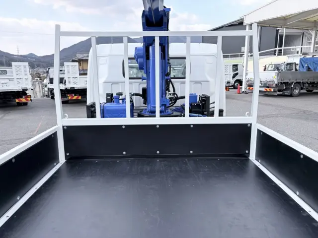 三菱 キャンター 2PG-FEB90(2WD)の写真22