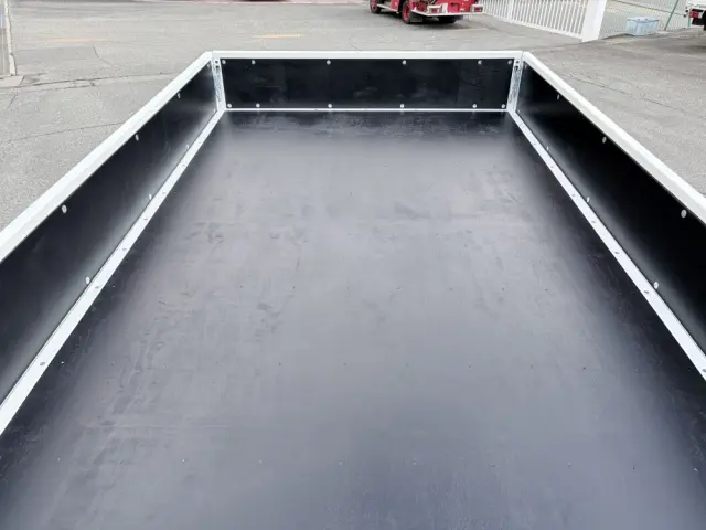 三菱 キャンター 2PG-FEB90(2WD)の写真23