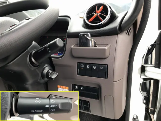 三菱 キャンター 2PG-FEB90(2WD)の写真38