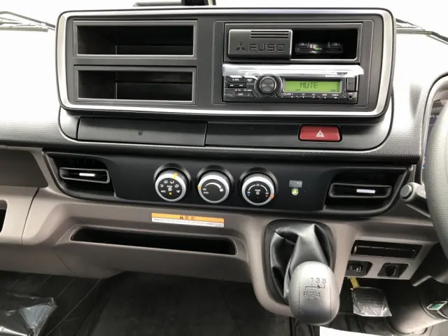 三菱 キャンター 2PG-FEB90(2WD)の写真40