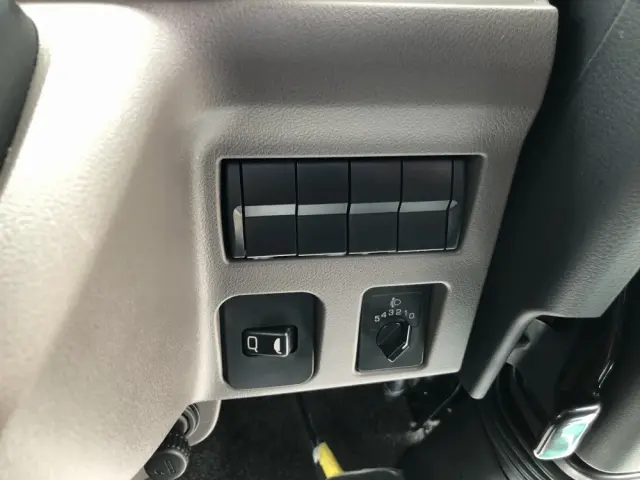 三菱 キャンター 2PG-FEB90(2WD)の写真41