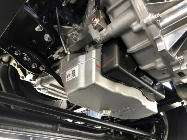 三菱 キャンター 2PG-FEB90(2WD)の写真34