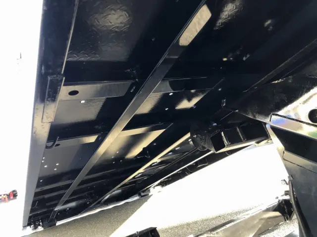 三菱 キャンター 2PG-FEB80(2WD)の写真28