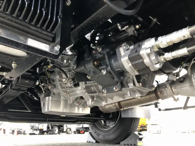 三菱 キャンター 2PG-FEB80(2WD)の写真31