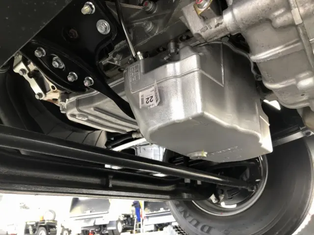 三菱 キャンター 2PG-FEB80(2WD)の写真32