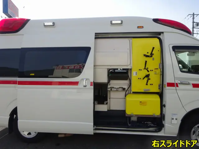 トヨタ ハイエース CBF-TRH226S(4WD)の写真13