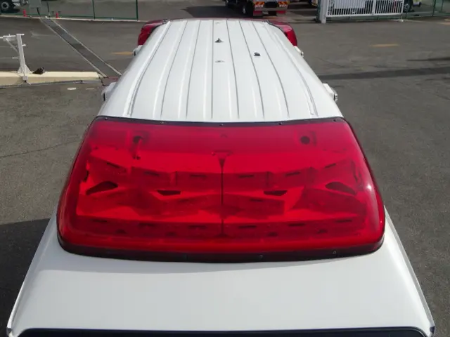 トヨタ ハイエース CBF-TRH226S(4WD)の写真27