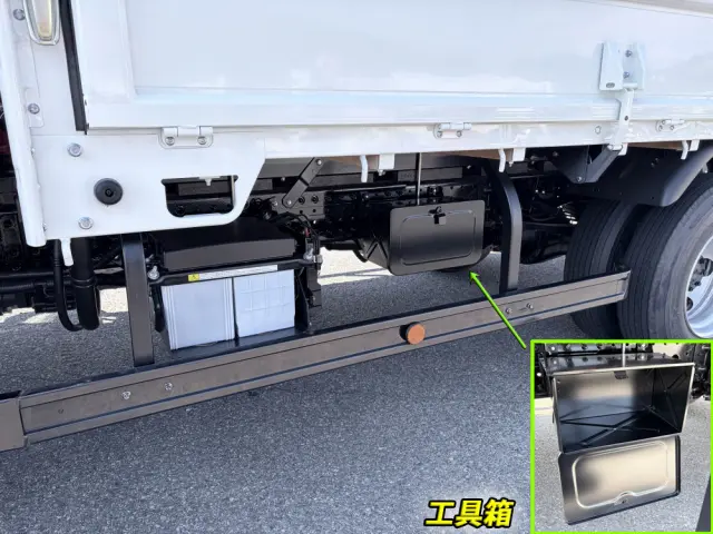 三菱 キャンター 2PG-FEB80(2WD)の写真35