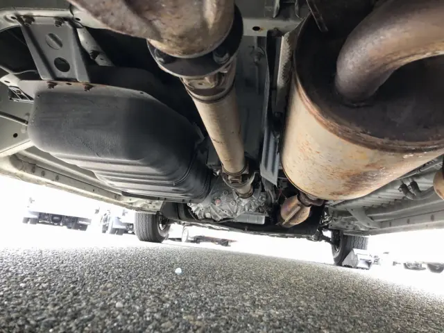 トヨタ ハイエース CBF-TRH226S(4WD)の写真33