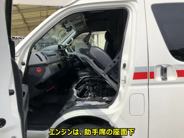 トヨタ ハイエース CBF-TRH226S(4WD)の写真35