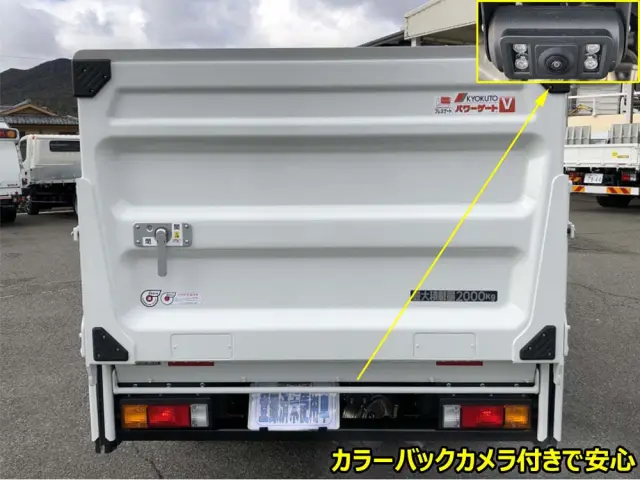 三菱 キャンター 2RG-FBA20(2WD)の写真3