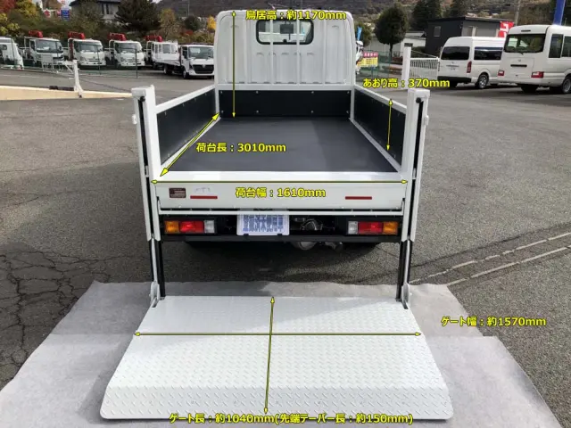 三菱 キャンター 2RG-FBA20(2WD)の写真8