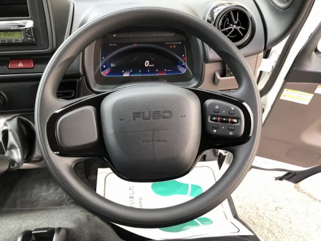三菱 キャンター 2RG-FBA20(2WD)の写真36