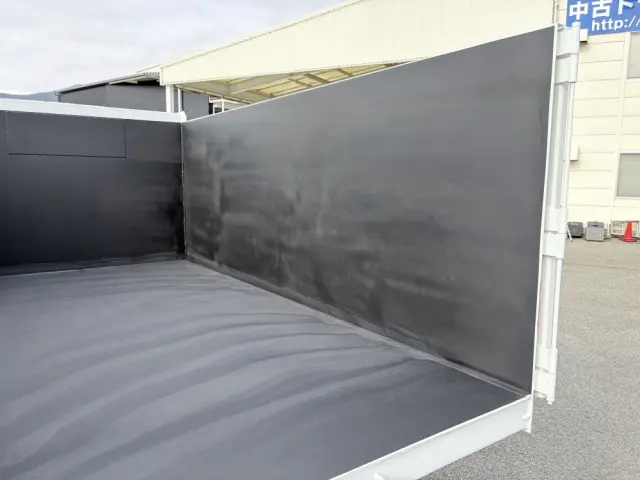 三菱 キャンター 2RG-FBA60(2WD)の写真15