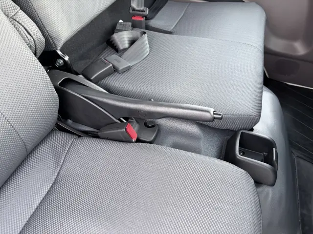 三菱 キャンター 2RG-FBA60(2WD)の写真41