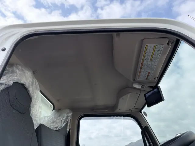 三菱 キャンター 2RG-FBA60(2WD)の写真43