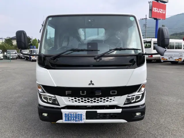 三菱 キャンター 2RG-FBA20(2WD)の写真7