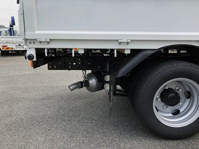 三菱 キャンター 2RG-FBA20(2WD)の写真22