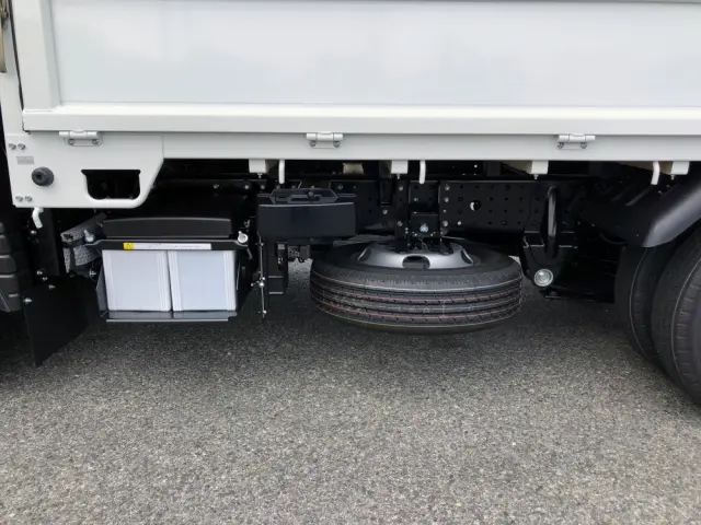 三菱 キャンター 2RG-FBA20(2WD)の写真23
