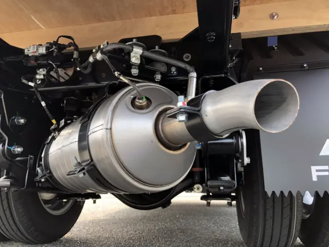 三菱 キャンター 2RG-FBA20(2WD)の写真31