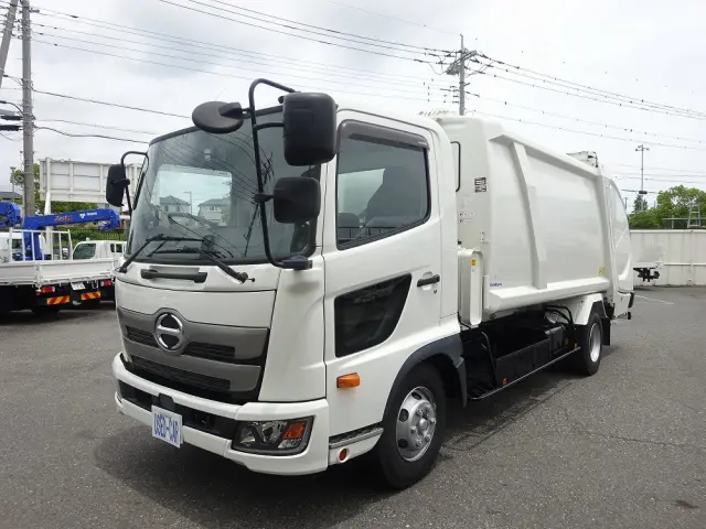 日野 レンジャー 2KG-FC2ABA(2WD)の写真1