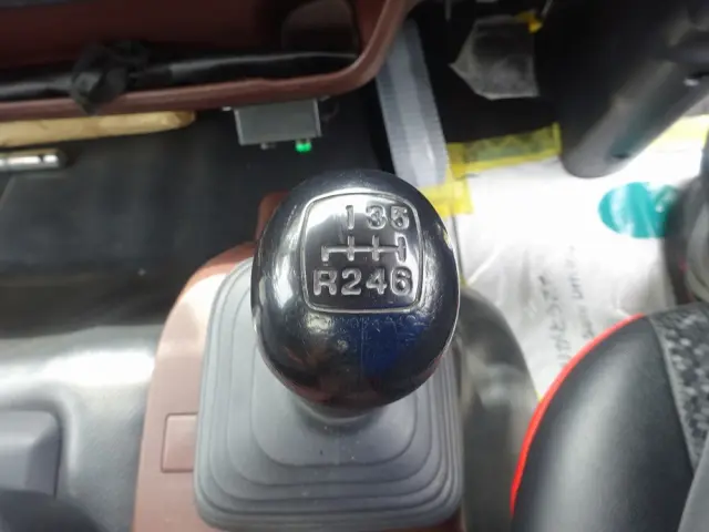 日野 レンジャー 2KG-FC2ABA(2WD)の写真33