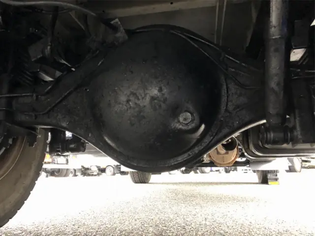 いすゞ エルフ TPG-NPR85YN(2WD)の写真9