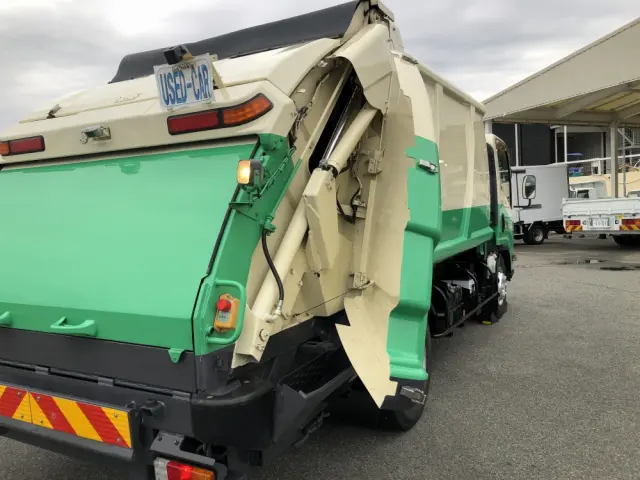 いすゞ エルフ TPG-NPR85YN(2WD)の写真25