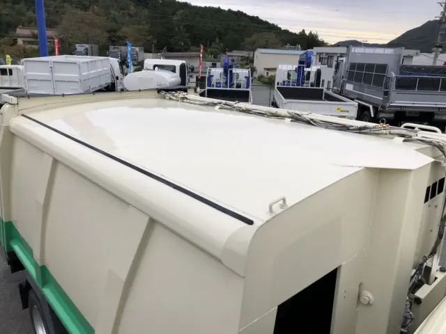 いすゞ エルフ TPG-NPR85YN(2WD)の写真29