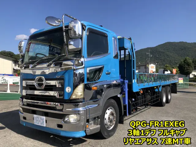 日野 プロフィア QPG-FR1EXEG(6x2)の写真1