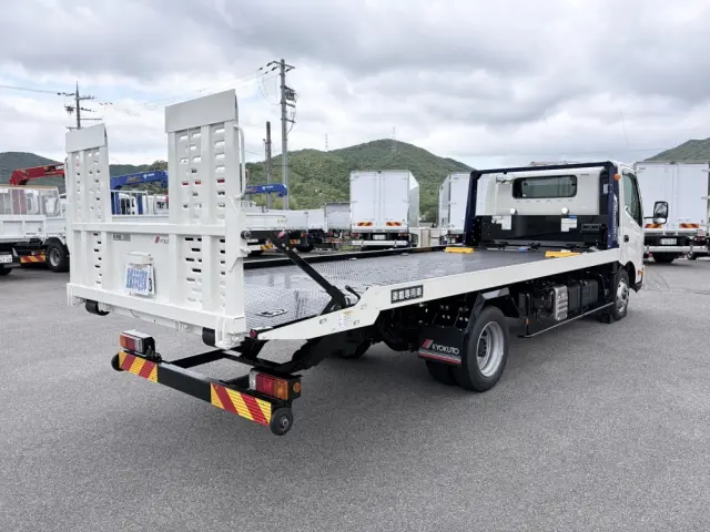 日野 デュトロ 2KG-XZU722M(2WD)の写真2