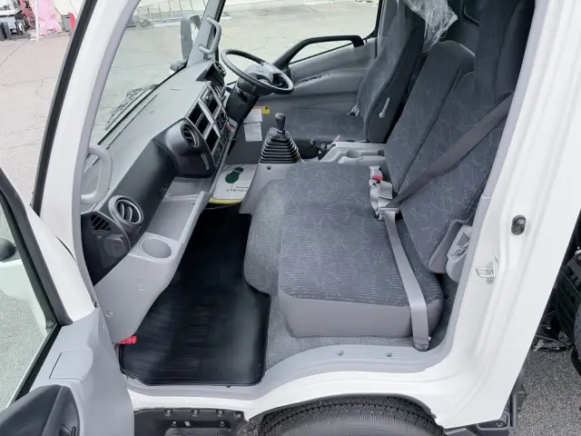 日野 デュトロ 2KG-XZU722M(2WD)の写真37