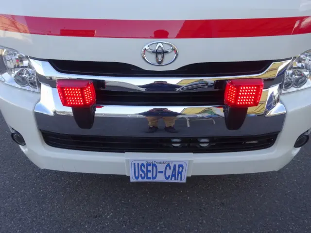 トヨタ ハイエース CBF-TRH226S(4WD)の写真31