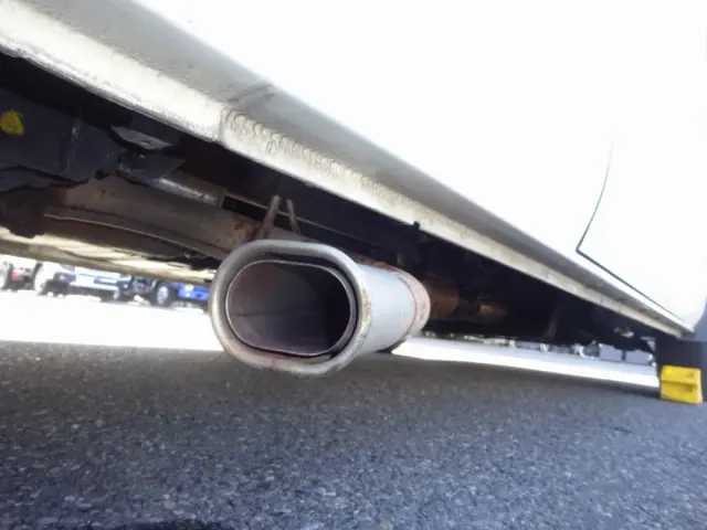 トヨタ ハイエース CBF-TRH226S(4WD)の写真34