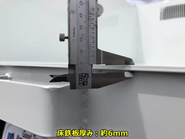 三菱 キャンター 2RG-FBA60(2WD)の写真14