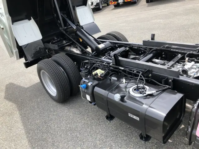 三菱 キャンター 2RG-FBA60(2WD)の写真23